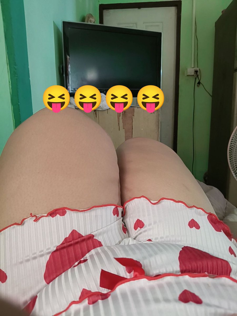 partywariy's tweet photo. 2นาทีเสร็จไม่เอานะ...เราขี้เกลีดยกขา😅😅 #สาวอ้วน #สาวอ้วนตัวกลม https://t.co/FHvz4jDffn