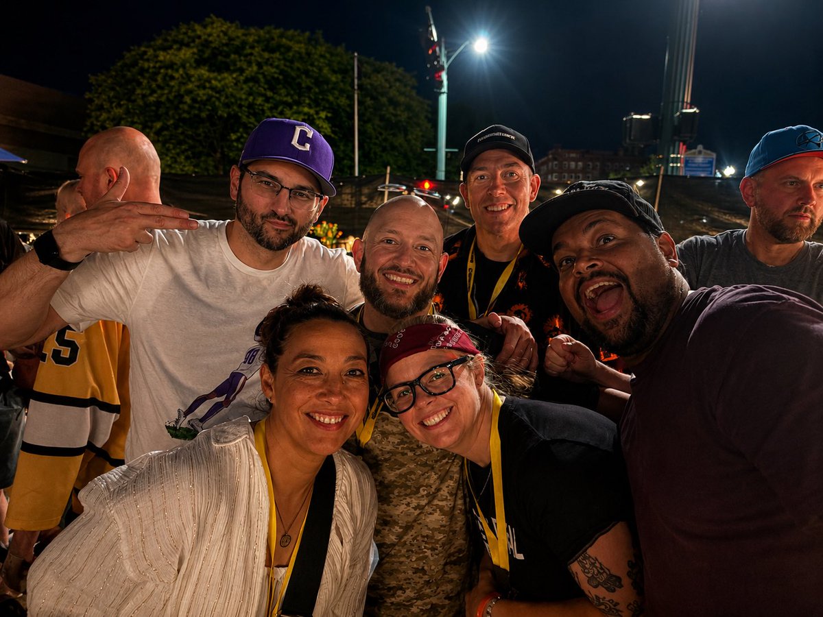 FFLaPudge's tweet photo. @theffexpo was a blast this year again! Good seeing old friends and making new ones. Here’s a few photos from the weekend @jeffblaylock @thejoeywright @LordReebs @cyndiqberg @thekaceykasem @Ciaobella1981 @TFNobodies @FFCommish_YIS @Nick_Wilcox25 https://t.co/kXqecPK2Uh