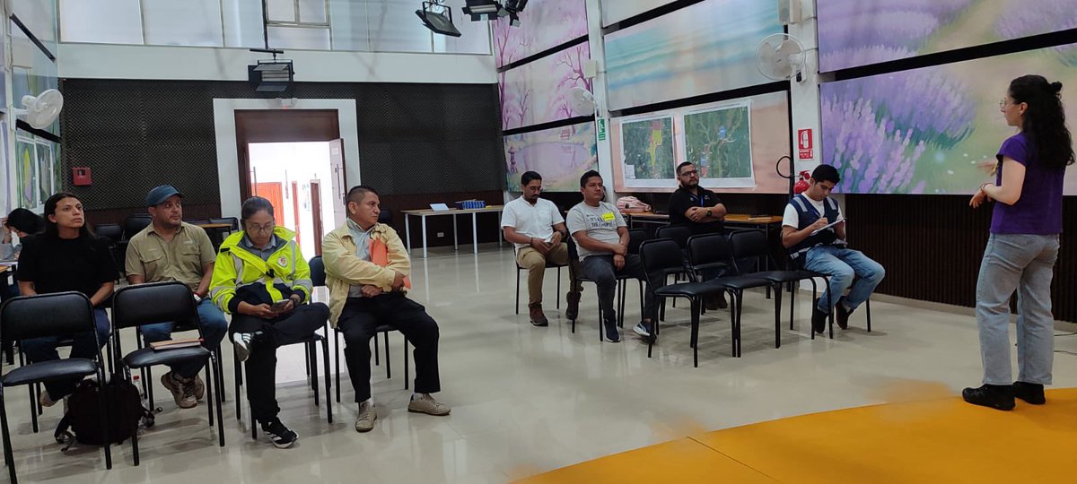 MAATE_Zonal10's tweet photo. 💧🤝 La Dirección Zonal 10 del MAE participó en el taller para el desarrollo del Plan de Manejo del APH Yantzaza, fortaleciendo la gestión participativa del recurso hídrico junto a actores del territorio.

#mae #zonal10 #aphyantzaza p https://t.co/YfQXirADSN
