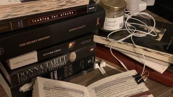 judecaloway's tweet photo. 𓂃⊹˙⋆ livros lidos em 2026 ࣪˖ ⋆
                             — a thread. https://t.co/jKlqrsB9M0