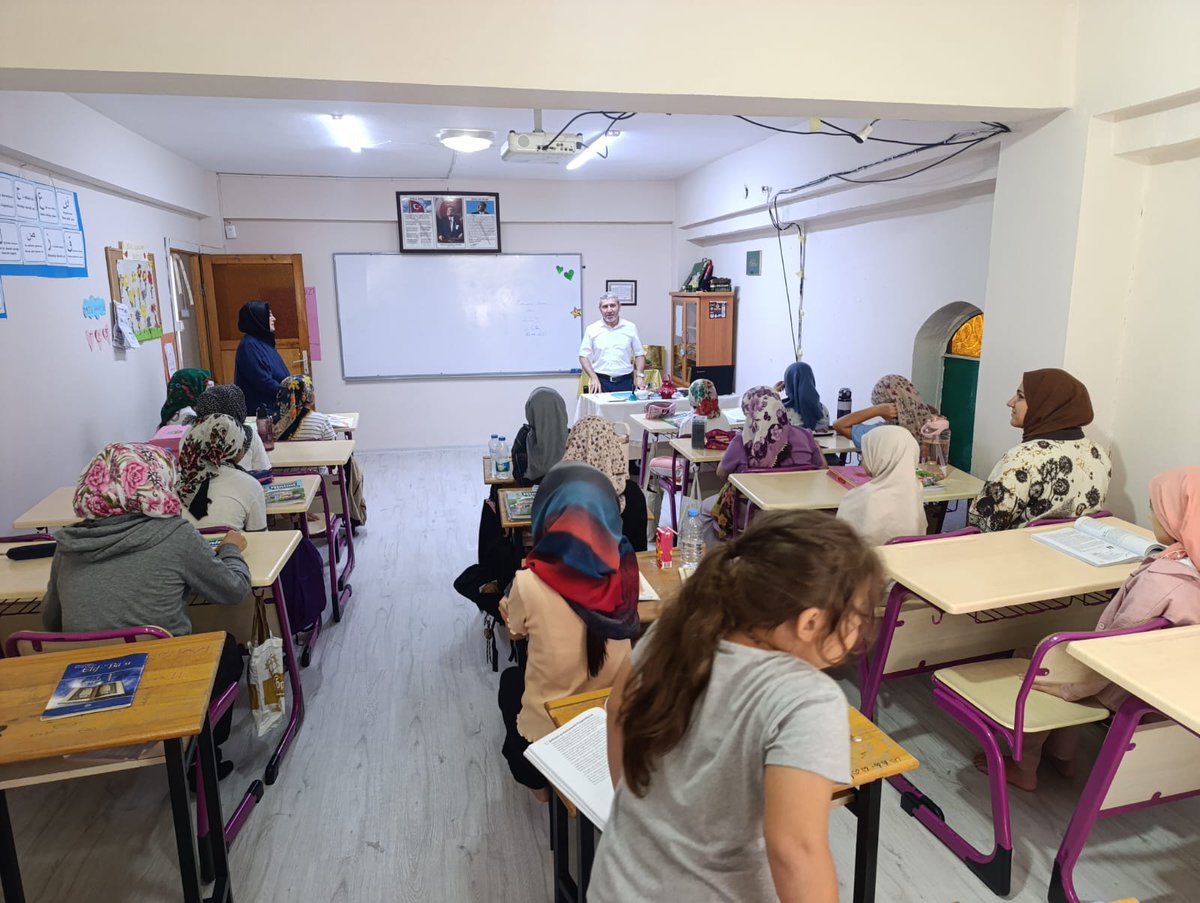 gzmrmftlk's tweet photo. "KUR'AN KURSU ZİYARETLERİ"

İlçe Müftümüz Harun YILMAZ, Yaz Kuran Kursu ziyaretleri kapsamında https://t.co/4RjiFvjKHE