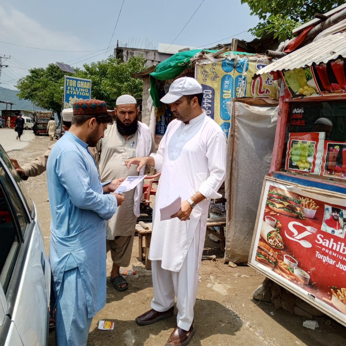 dyotorghar's tweet photo. Dengue Awareness Campaign – District Youth Office Torghar

Under the directions of the Directorate of Youth Affairs and the District Administration Torghar, the District Youth Office Torghar conducted a Dengue Awareness Campaign in Maragai Bazaar.
@youthaffairsgov https://t.co/ftdtqvlAZU