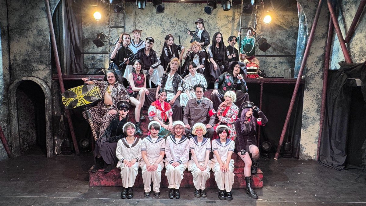 SHE_0Ri's tweet photo. #新撰組1944
誰も欠けることなく、全公演満席にて終幕いたしました。
暑い中劇場に足をお運びくださった皆様、御心を向けてくださった皆様、誠にありがとうございました。
ビジュアルからは想像つかないほど青春という言葉が似合う不思議な作品でした。ラブです。

永倉新八 役／歌手 役
村田詩織 https://t.co/WIh7QZ0nNr