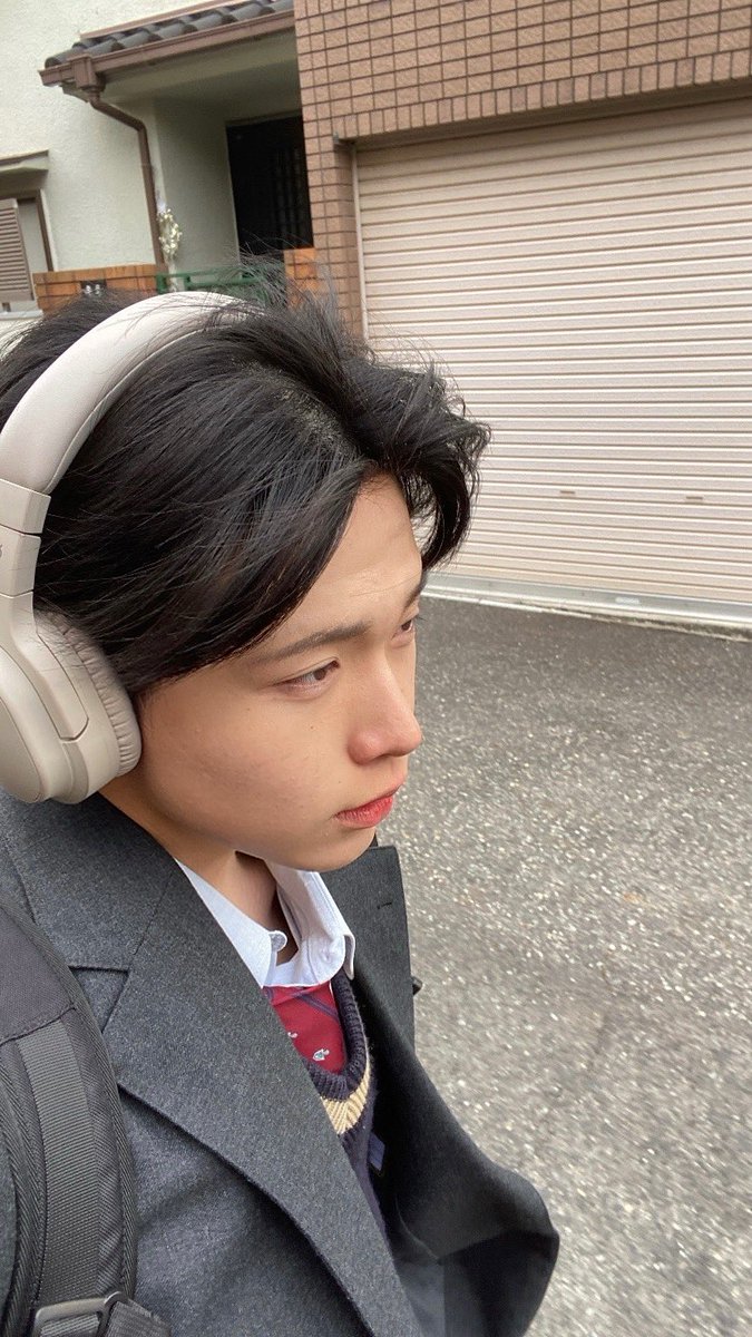 pwpdya's tweet photo. 高校のme https://t.co/jjjr86WapG