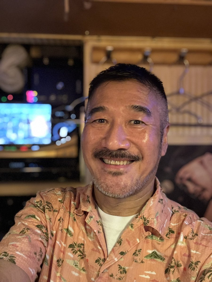 MAGMAG_t's tweet photo. 7/30(木)
今日もすご〜く暑いですね🥵🫠
さて
今夜もMAGMAGはOPENしております🚪
朝までのんびり営業💪
ワイワイ飲みましょう🍻🎤
皆様のお越しをお待ちしてます🤗 https://t.co/HKRAAm1EjM
