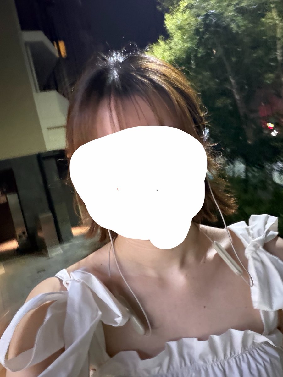 tenrides's tweet photo. そういえばハーフアップ出来るぐらいには髪伸びてきた〜〜
暑いね😖☀️ https://t.co/t2hNEEPgHj