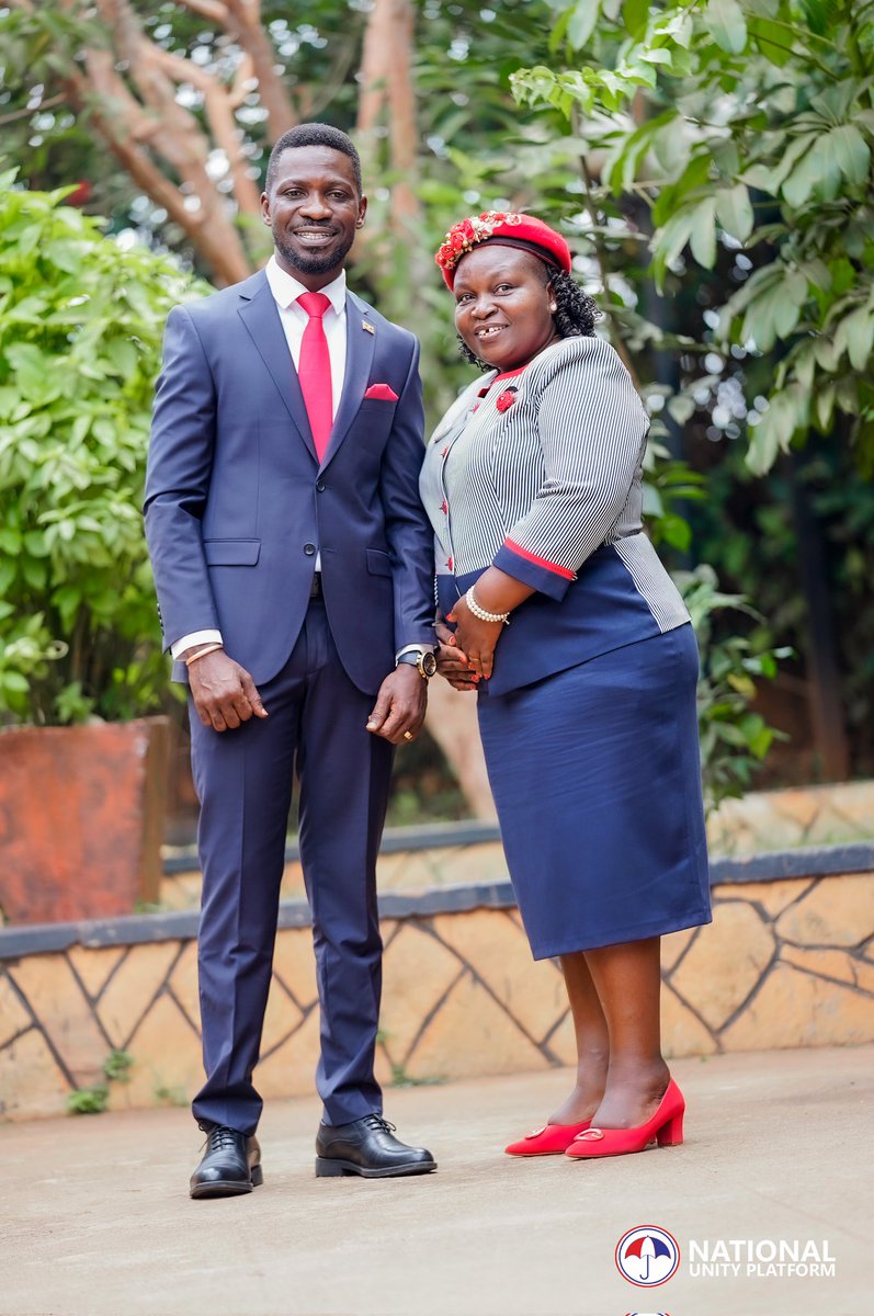 JacklynJolly1's tweet photo. Proud of my leader @NUP_Ug deserves🌹
●His Excellency Robert Kyagulanyi Ssentamu has made enough impact Globaly
●Has changed people's mindset towards issues tht concern our country
● Look at the vibe in LC1 elections
Ssebo @HEBobiwine Nze sikubanja Yr contribution is evident https://t.co/RHNyFdwZ4T