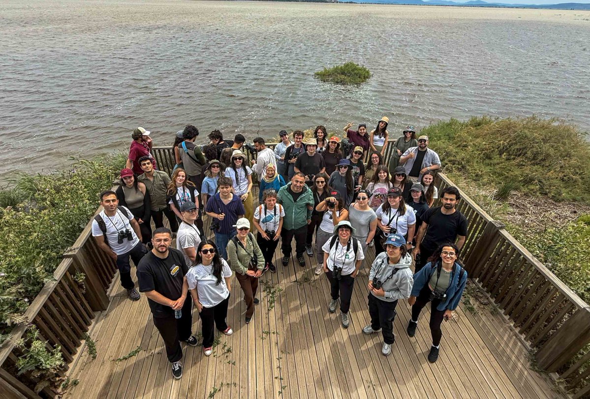 CARDIMED_EU's tweet photo. 🌿 At #CARDIMED DEMO8 in the Gediz Delta 🇹🇷, partners are monitoring biodiversity, wetlands and water conditions to assess the impact of Nature-based Solutions, while engaging future generations through Bird Schools.
Read the full story: https://t.co/YEdEfs582N
@DogaDernegi https://t.co/ftKUNHSYyJ