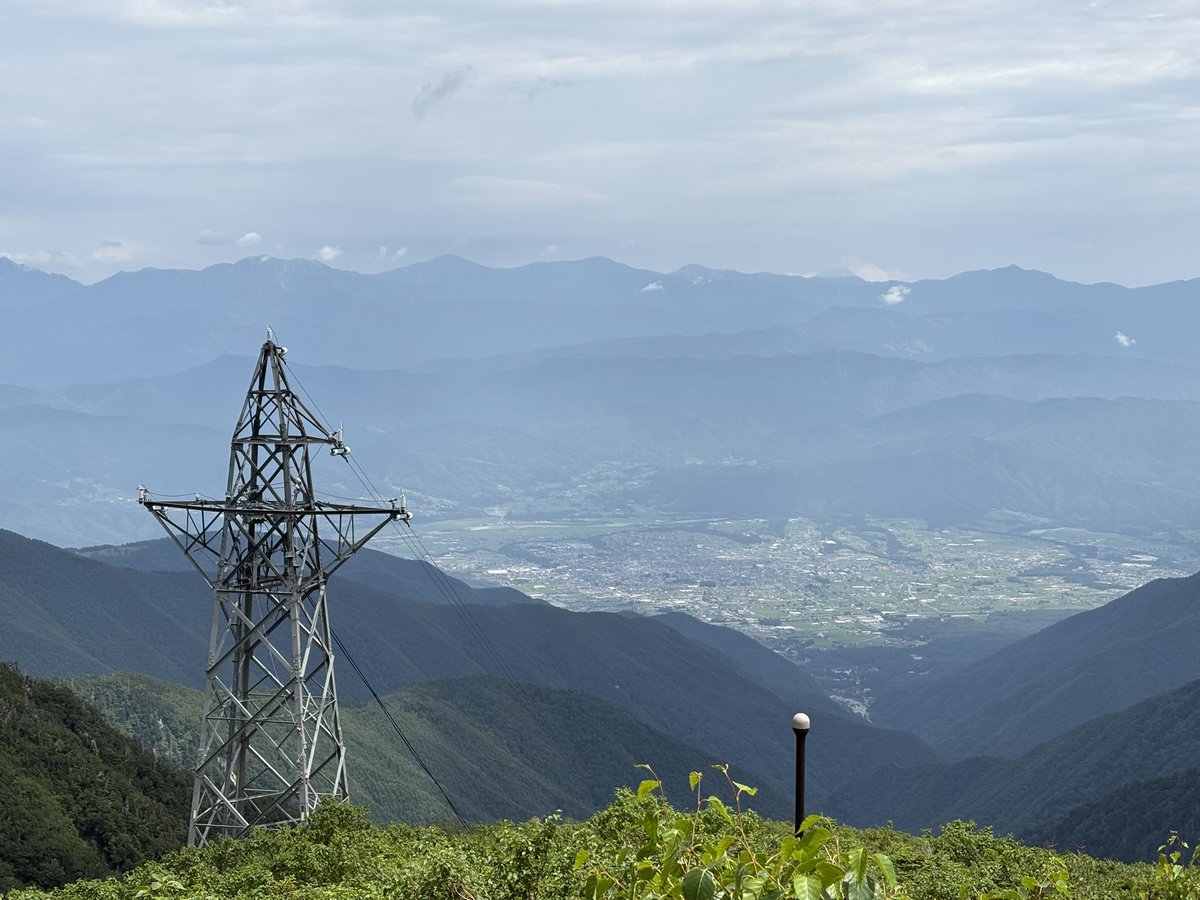 daikokudoh's tweet photo. さておき、千畳敷カールと木曽駒ヶ岳は人気になるのも分かる素晴らしい山でした。
また別の季節に行きたい。

ところで千畳敷カールをぐるっと回るピクニックコースみたいなのがあんですよ。
(非登山者は大体このコースを回る)

‥‥‥意外と疲れるから気をつけよう。 https://t.co/OE6bZWfknq