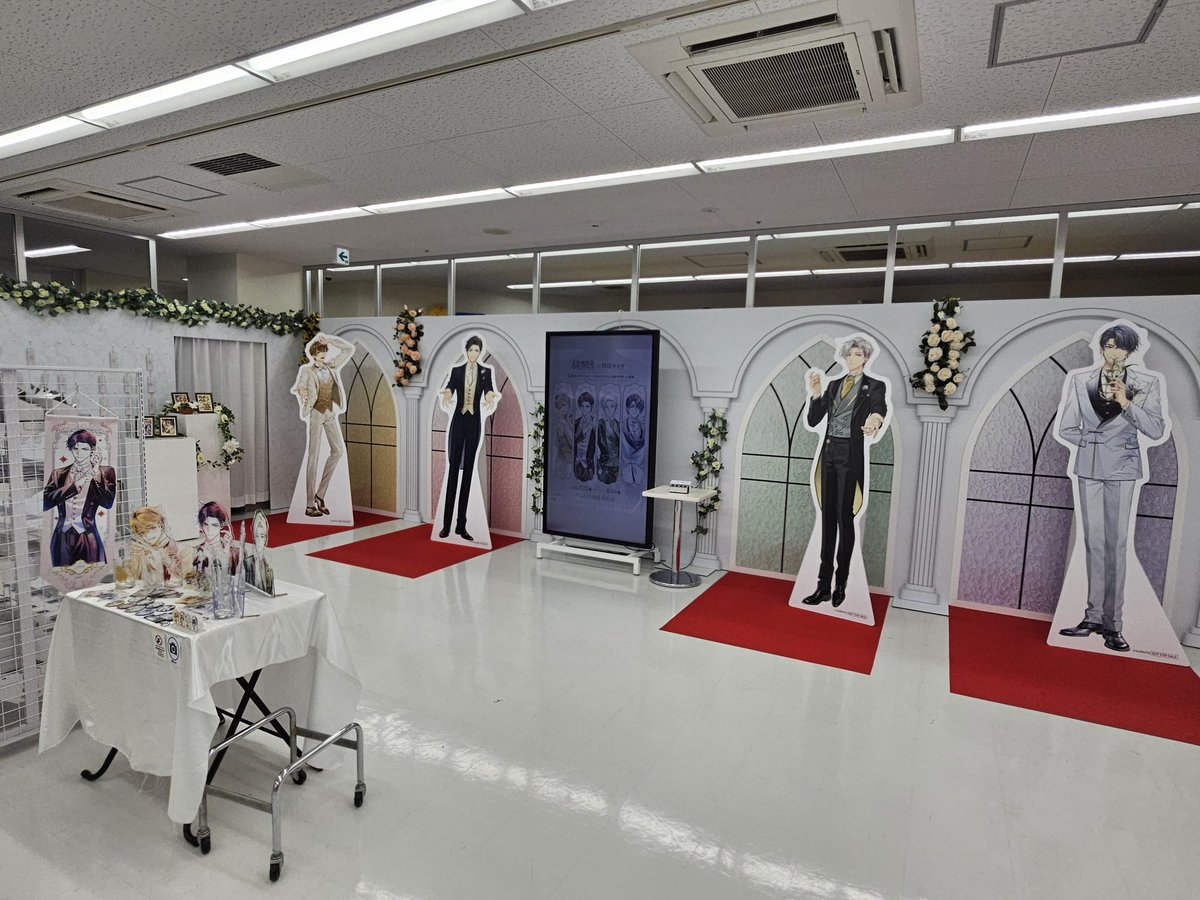 dbgml_527's tweet photo. 애니메이트 이케부쿠로점에서 열리는 미해결 사건부 5주년 기념 콜라보 팝업  후기

규모는 생각보다 작았고, 팝업 시작하고 2일이 지난 월요일에 갔는데 굿즈는 주말 이틀동안 수량이 다 나간건지 남아있는 굿즈가 얼마 없었다....
(신우 아크릴 스탠드는 품절인지 아예 없었음) https://t.co/sXrepmYySj