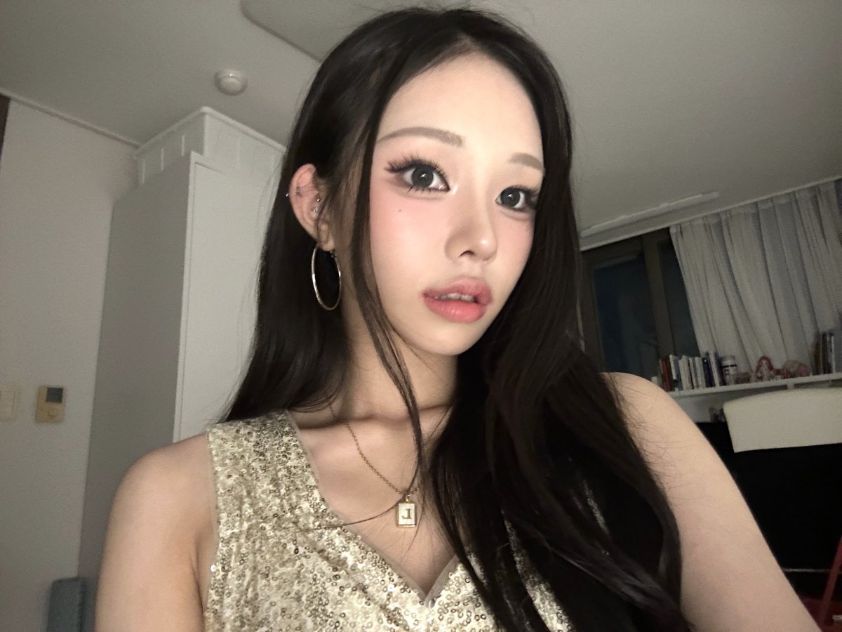 suiovee's tweet photo. 여자가 미쳣다 https://t.co/L0ejYhmWBp