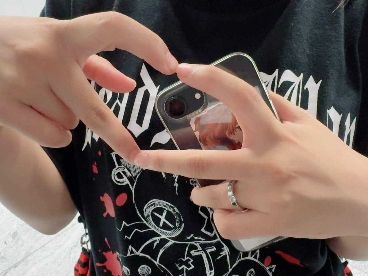 eclair0228's tweet photo. ☆改めてご報告☆
ご存知の方が多いと思いますが、
この度、紫桜クレアは、V妹である姫宮朔夜と結婚しました。 https://t.co/Swr0dEWvGY