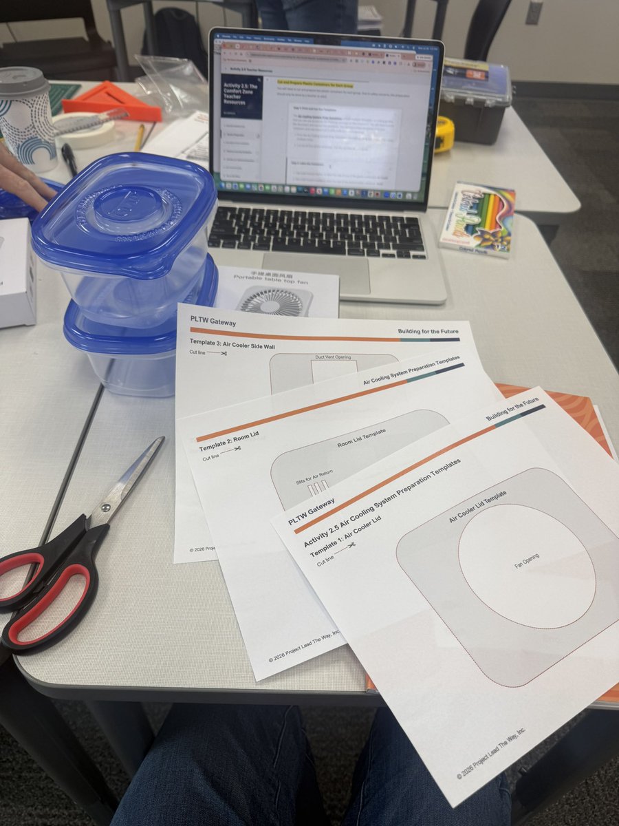 andermm1's tweet photo. Day 3 of #PLTW  included interior design with architectural scale, planning based on environmental &amp; cost factors, &amp; building a small HVAC system. So excited to bring these activities to #sd113a ss. @CITGO #STEM #STEAM #WeAreOQ https://t.co/TAYL5HtgGq