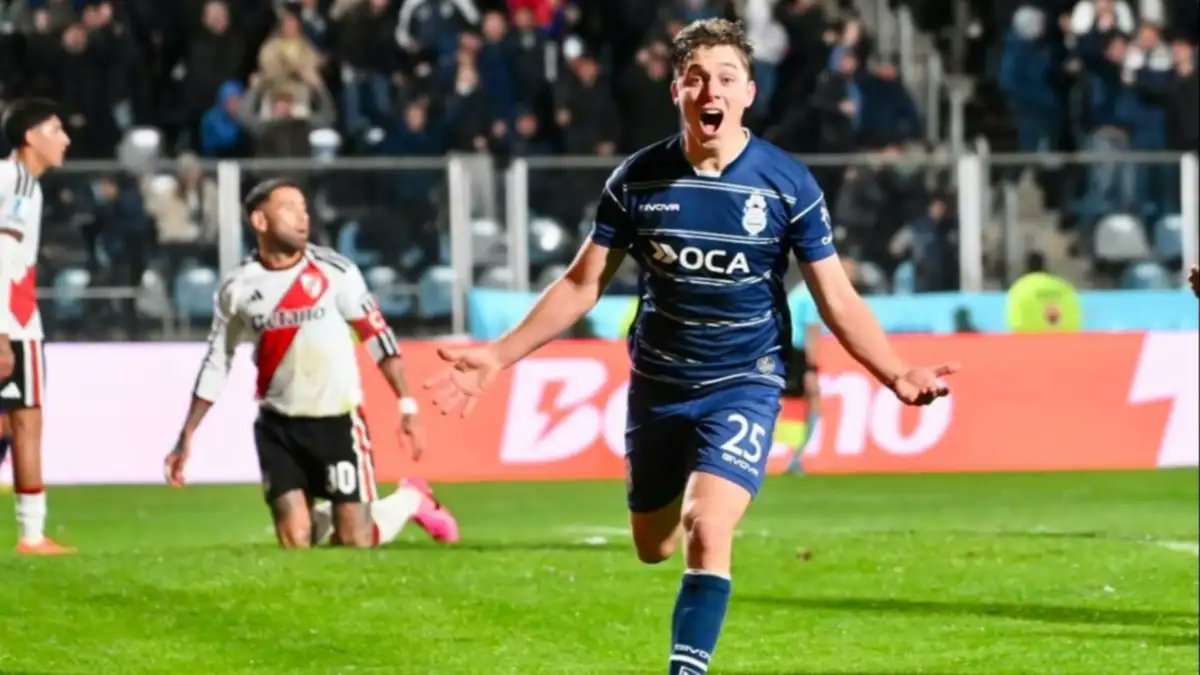 LoboEsta22's tweet photo. #CGE #GELP TRIUNFAZO EN EL BOSQUE!! Por la #F02 Gimnasia le ganó 1-0 como local a River con gol de Steimbach en el complemento ► https://t.co/H141IcAaw1 https://t.co/lB8UPteLXW