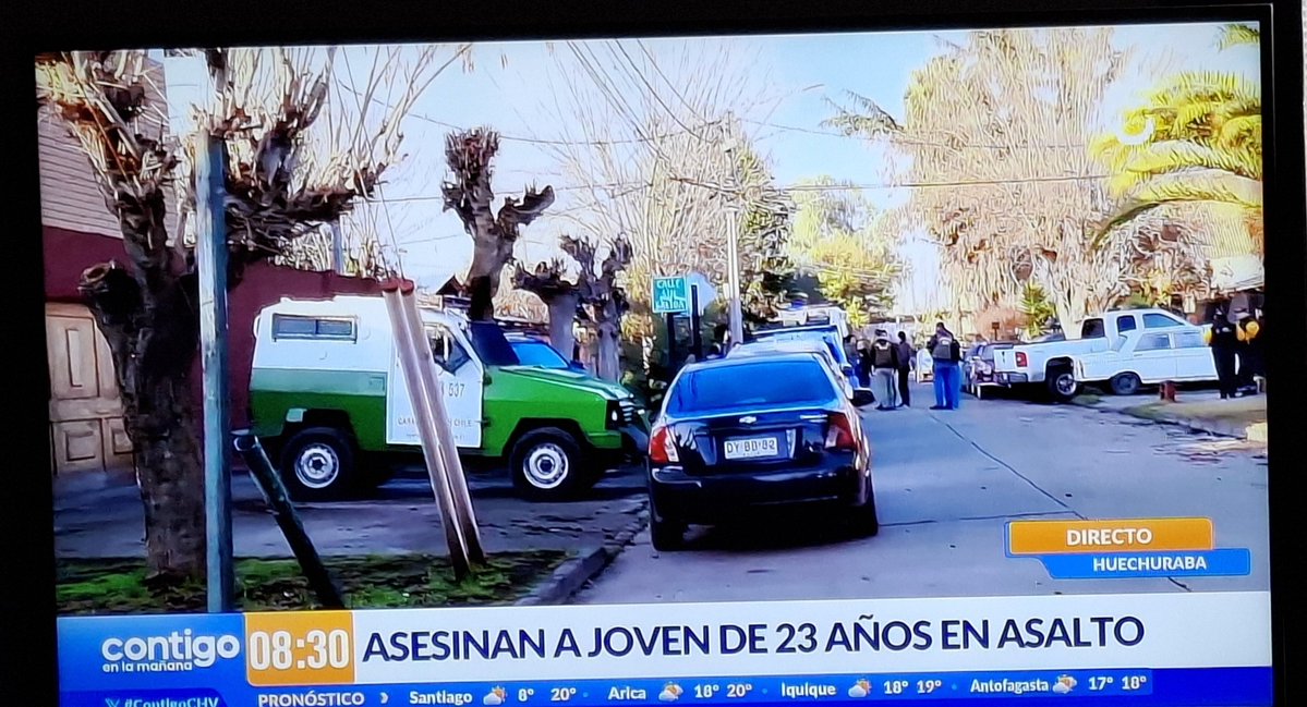 JoviNomas's tweet photo. @conihube @camila_vallejo Me aparece este tuit escrito dsd una comuna acomodada de una facha diputada #UDI con sueldo millonario en el dice que bajó la delincuencia y la tv me muestra al mismo tiempo que asesinaron en Huechuraba a un joven de 23 años en un asalto esta madrugada. Bájate del pony fea culià https://t.co/HemwnCQFji