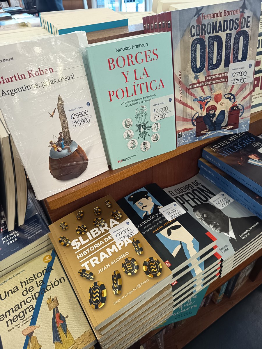 jotaalonso's tweet photo. Me harían un gran favor que además de leerme de vez en cuando por acá y en los medios donde escribo, puedan entrar a la web de Editorial Planeta o ir a una buena librería para comprar mi libro sobre el caso $LIBRA. Si el 20% de mis "seguidores" comprara mi libro, sería un gesto fuera de la virtualidad y además confirmaría una ayuda para  seguir escribiendo.👇