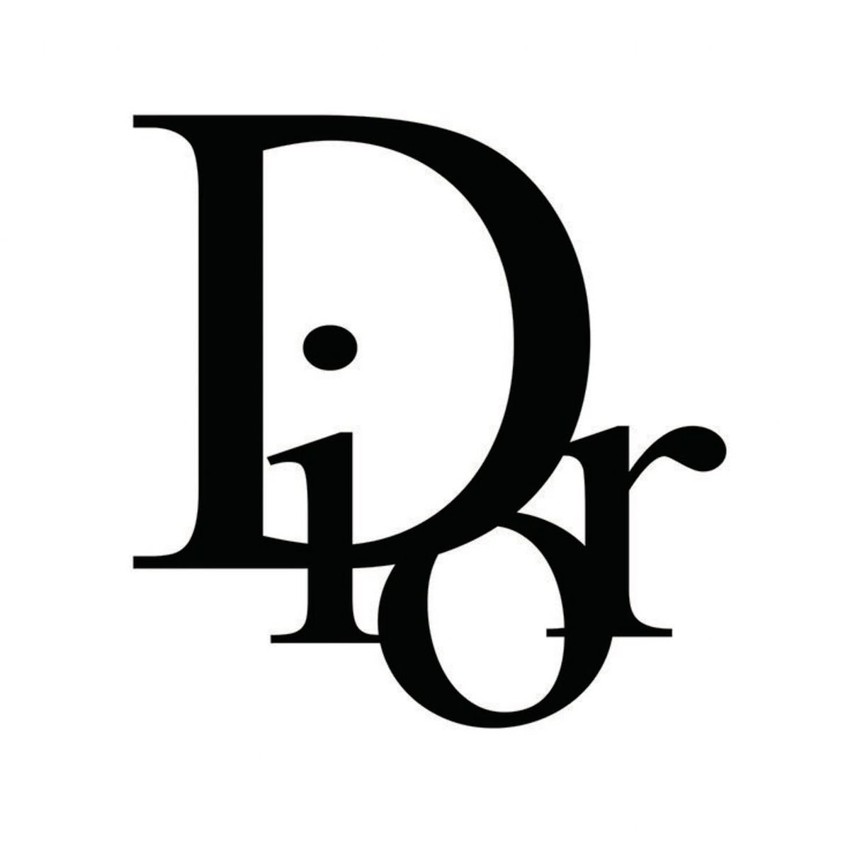 aboutnewjeans4's tweet photo. Two members of Dior’s PR team have liked Haerin’s posts on the NewJeans Instagram account.

It seems Haerin will continue as a Dior Global Brand Ambassador once NewJeans resumes activities.

#NewJeans #HAERIN https://t.co/ZgIOtYuhZY