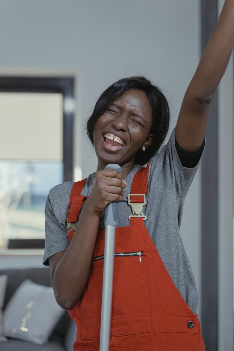 CapricornFM's tweet photo. #SingItBack | From the opening line to the final chorus, we want to hear your version of today's song!
Tune in to the #CapricornConnection; https://t.co/11wJKBneXo and WhatsApp Lesedi Molekwa on 079 899 6226. https://t.co/s3imgSdihy