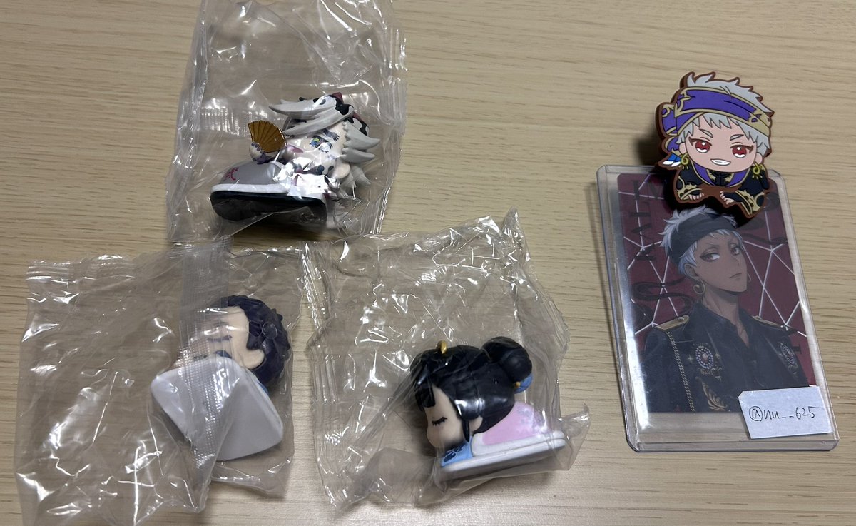 nu__625's tweet photo. 交換　鬼滅の刃　おねむたん

譲: 狛治、恋雪、童磨
求: 獪岳

京都駅手渡しもしくは郵送での交換希望です。
狛治、恋雪は2:2での交換優先◎
お心当たりのある方がいらっしゃいましたら、お声掛けいただけますと幸いです。 https://t.co/roG9f96gwK