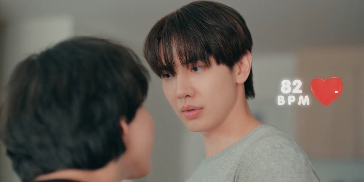 WeTVThailand's tweet photo. แค่น้องโซ่ เข้ามาใกล้ๆ ใจพี่ธีร์ก็สั่นไม่ไหว

BE MY PLAYER TWO EP3
#ซอโซ่ล่ามธีร์EP3 https://t.co/Ht82TyTgsh