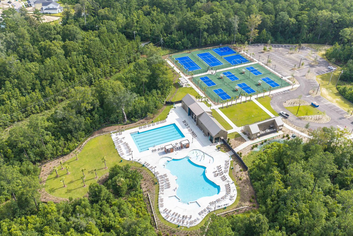 HillCon's tweet photo. Doolittle Park, Point Hope’s newest rec center, features a Junior Olympic-size pool, a resort-style family pool with a fountain play area, tennis &amp; pickleball courts, basketball courts, &amp; beautiful gathering spaces including an event lawn &amp; covered pavilion.
Photos: Bobby Carrier https://t.co/YzVcdTL7Nu
