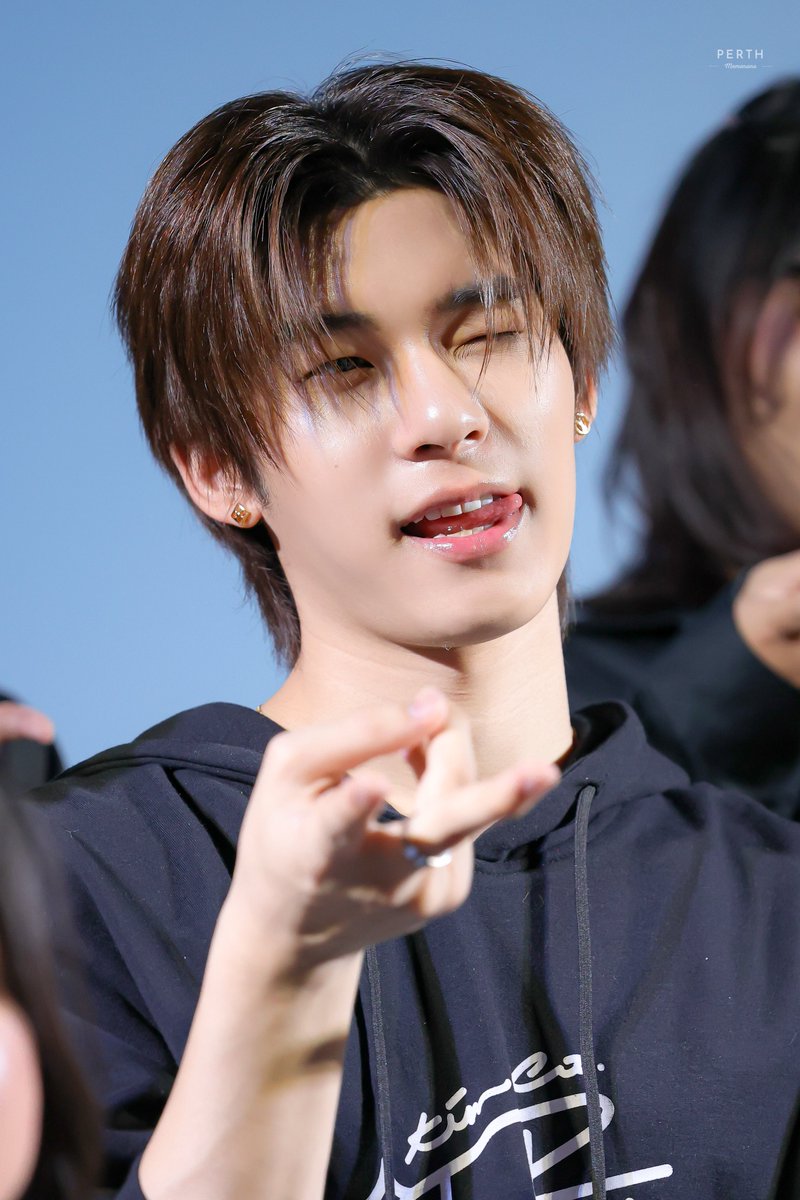 PerthMemenana's tweet photo. TeeTee ^^

#twnpich https://t.co/qlhSfCwjFN