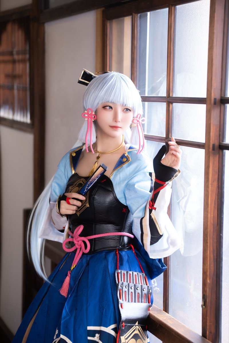 Natsuki155's tweet photo. 【cos】

   ここで一緒に過ごした時間を、 
             貴方のことを思い出したのです。

    #GenshinImpact #AyakaKamisato https://t.co/Un5vbG6LfT