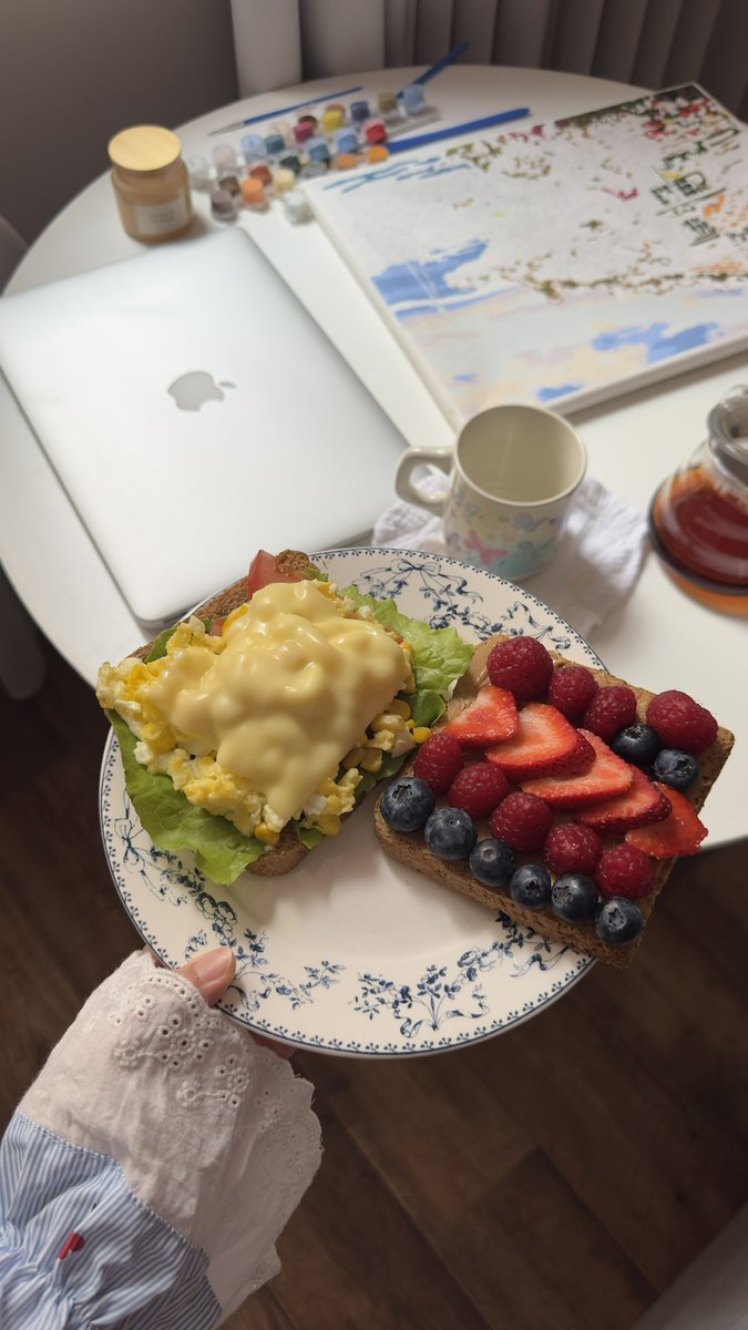 yooxxii's tweet photo. 💫🫐☀️🍓 https://t.co/UCZNvhcz2Z