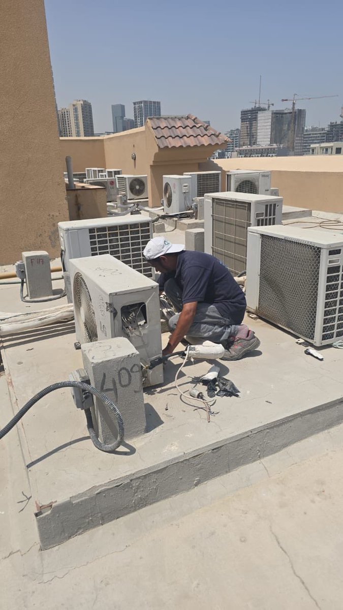 ServicesFazal's tweet photo. Successfully completed a Ducted AC Unit Replacement at Diamond Views, JVC, Dubai. Our team installed a new high-efficiency ducted AC system, ensuring reliable cooling, improved energy efficiency, and long-lasting performance. ❄️
🌐 https://t.co/7VrMHAahIb
#FazalTechnicalServices https://t.co/XO67HiZepS