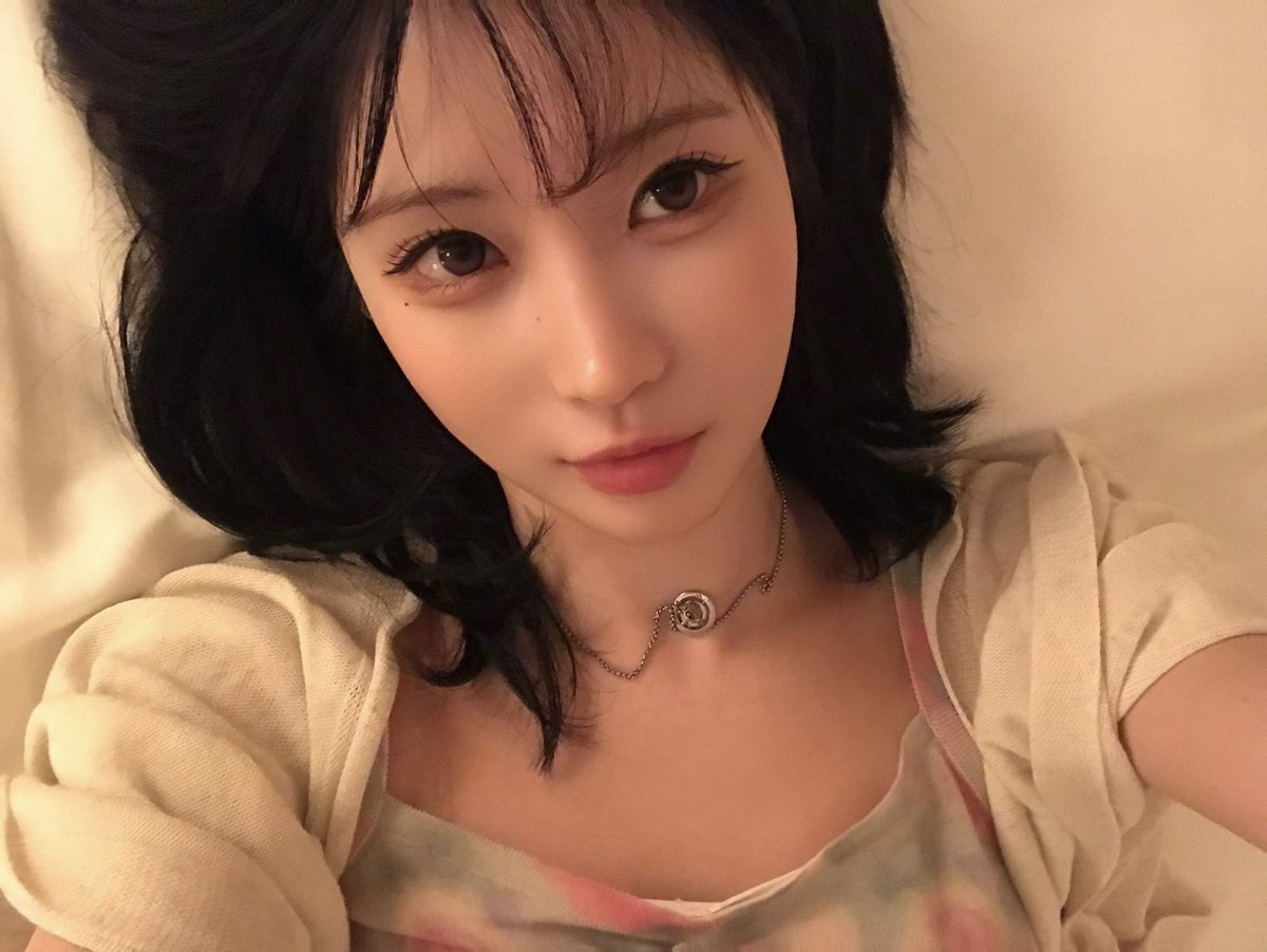 picbaemon's tweet photo. THIS SELCA ASA https://t.co/xG09DQDhRV