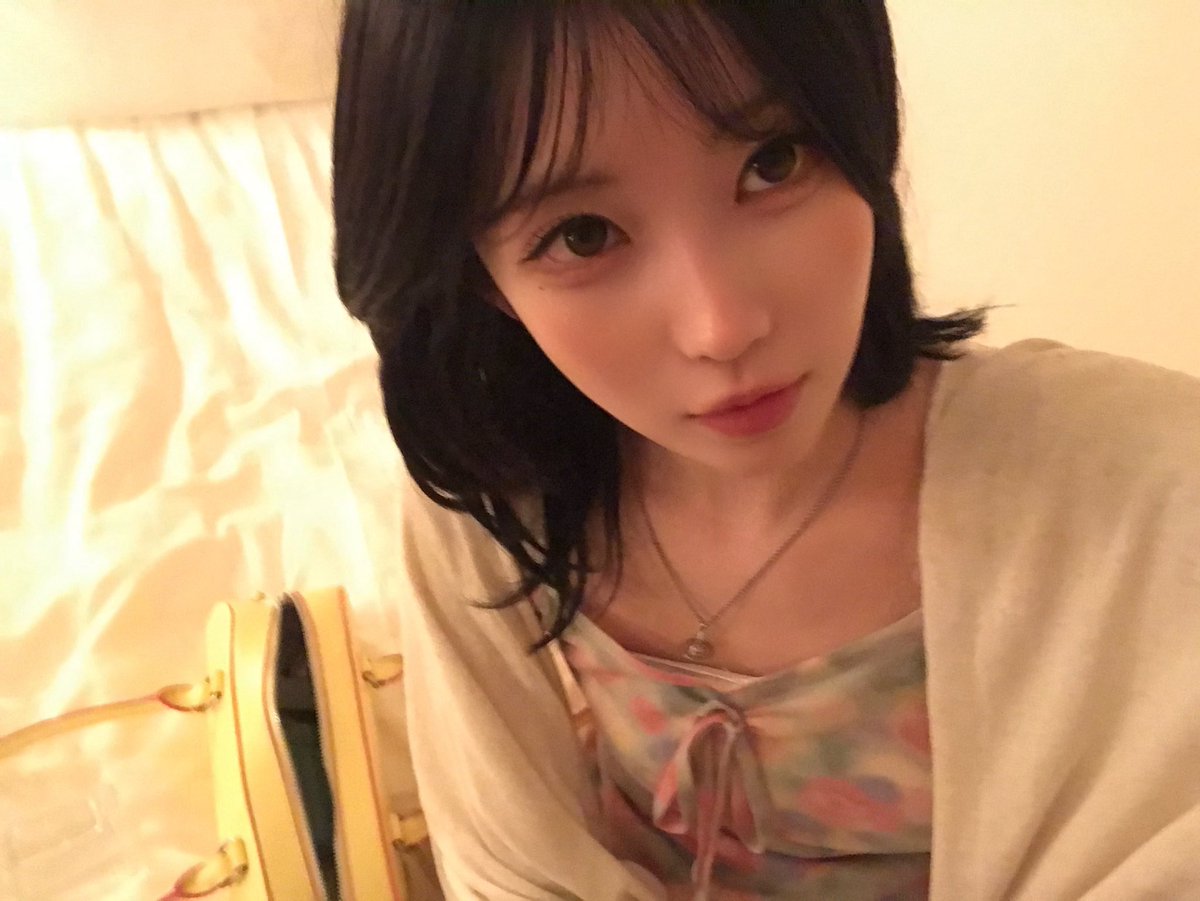 picbaemon's tweet photo. THIS SELCA ASA https://t.co/xG09DQDhRV
