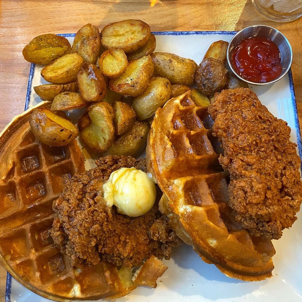 bossbabejass's tweet photo. Waffle Lovers 😍 https://t.co/3wrVbcWhNT