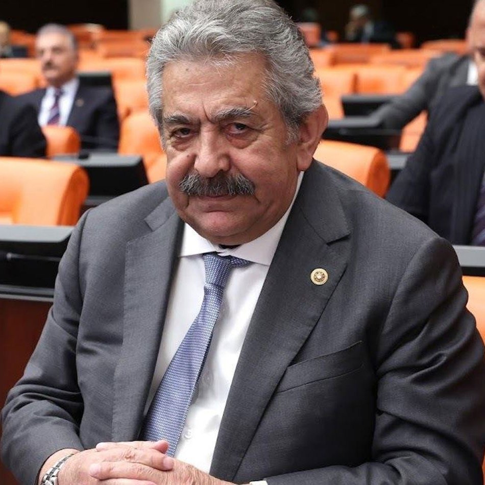darkwebhaber's tweet photo. MHP'li Feti Yıldız: Siyasi parti kapatma nedenlerine, "rüşvet ve yolsuzlukların odağı olmak" da eklenmelidir. https://t.co/krQa0XXN6l
