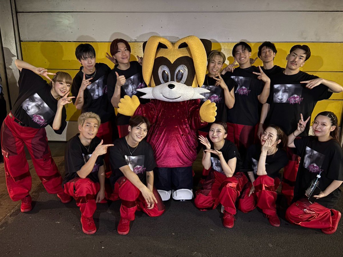 k3_chang9's tweet photo. Ryosuke Yamada DOME TOUR 2026 "Are You Red.Y"完走致しました🚩 
@Ryosuke_Storm 

昨年の「RED」に続き、今回もREDダンサーとして参加させていただきました
事務所初の偉業となる瞬間に携わることができて光栄でしかありません。
ありがとうございました🌹
#山田涼介 #AreYouRedY https://t.co/v2fTT051VK
