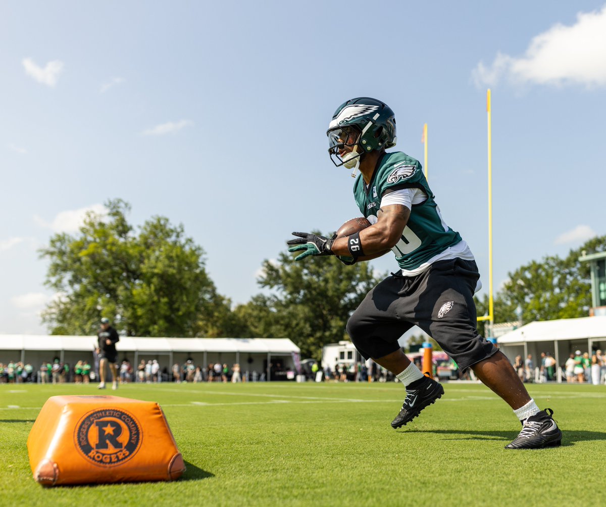 Eagles's tweet photo. Back to it https://t.co/tC7U9Gt2UF