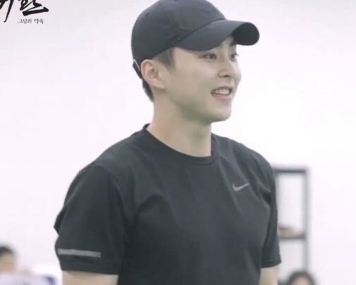 xiumindailypic's tweet photo. https://t.co/IsnbPOFLyl