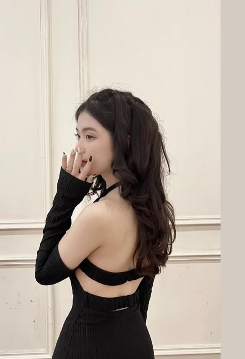 suutamvn's tweet photo. Thảo Ly làm tình cùng người yêu trong WC TTTM Full clip 8p nhưng tk loz này nhét vào 2p đã xịt xem mà tội em nó vl ngon thế mà vớ trúng thằng ysl

🔃 FL + Retweet để xem toàn clip siêu phẩm nhé ae     📷 FULL CLIP EM NÓ Ở NHÓM TELE https://t.co/pwOgEFNxPe https://t.co/KbnmB30zaY