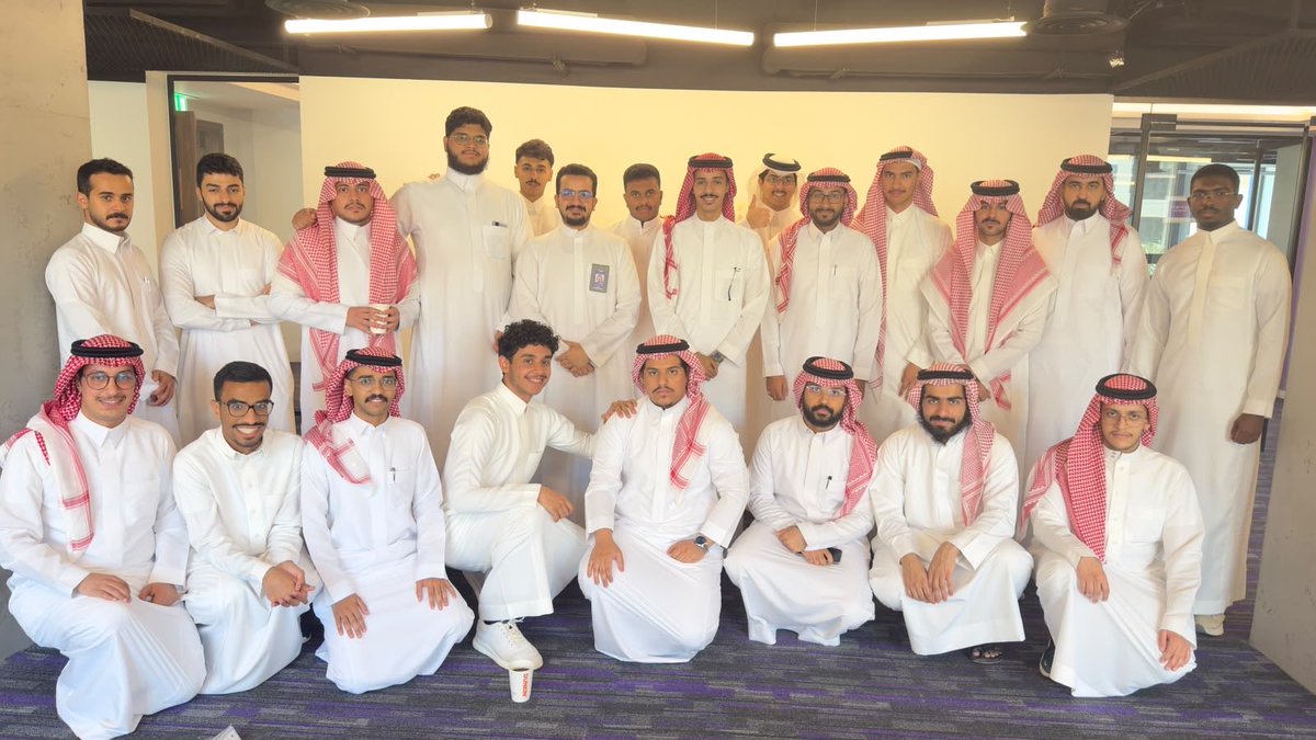 عبدالله tweet media
