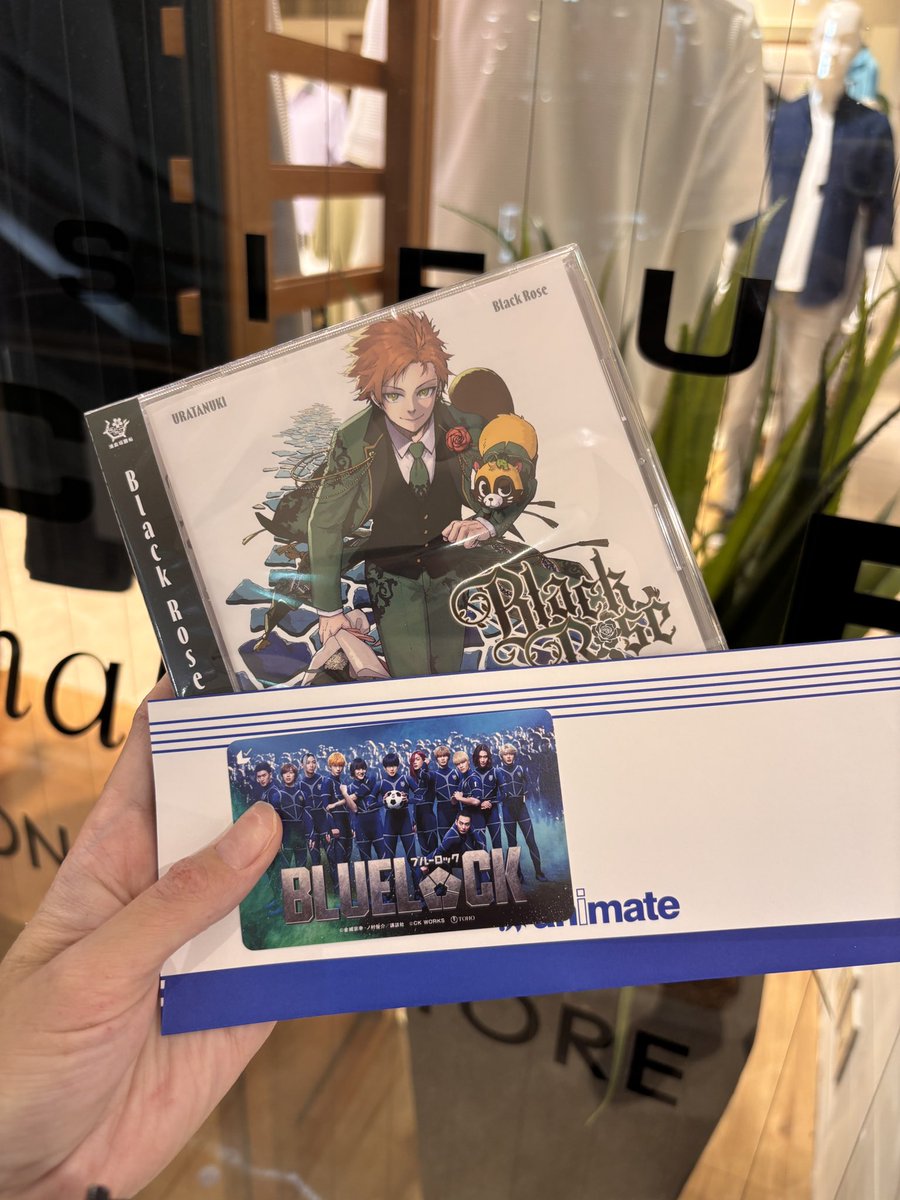 315mdk's tweet photo. 得てきましたよ〜╰(*´︶`*)╯♡
ムビチケは６日までアニメイトor通販のみの販売なんですね
（劇場で売店のお兄さんに聞いた）
（リーフレットは置いてあるのでゲットしてきた） https://t.co/eICLMzxGPM