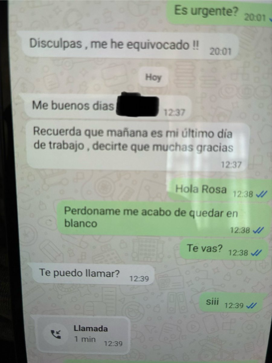 modopapaon's tweet photo. Trabajadora que me he portado genial con ella.
Le he ayudado en todo lo que ha pedido, le he pagado horas sin ir a trabajar, ha faltado un montón al trabajo por motivos personales y no personales.

Me comunica que mañana es su último día. Y encima me dice RECUERDA!! 

A veces me encantaría ser un cabrón para ver si las malas noticias no me afectarán tanto.

La que me espera el lunes va a ser digna de estudio.