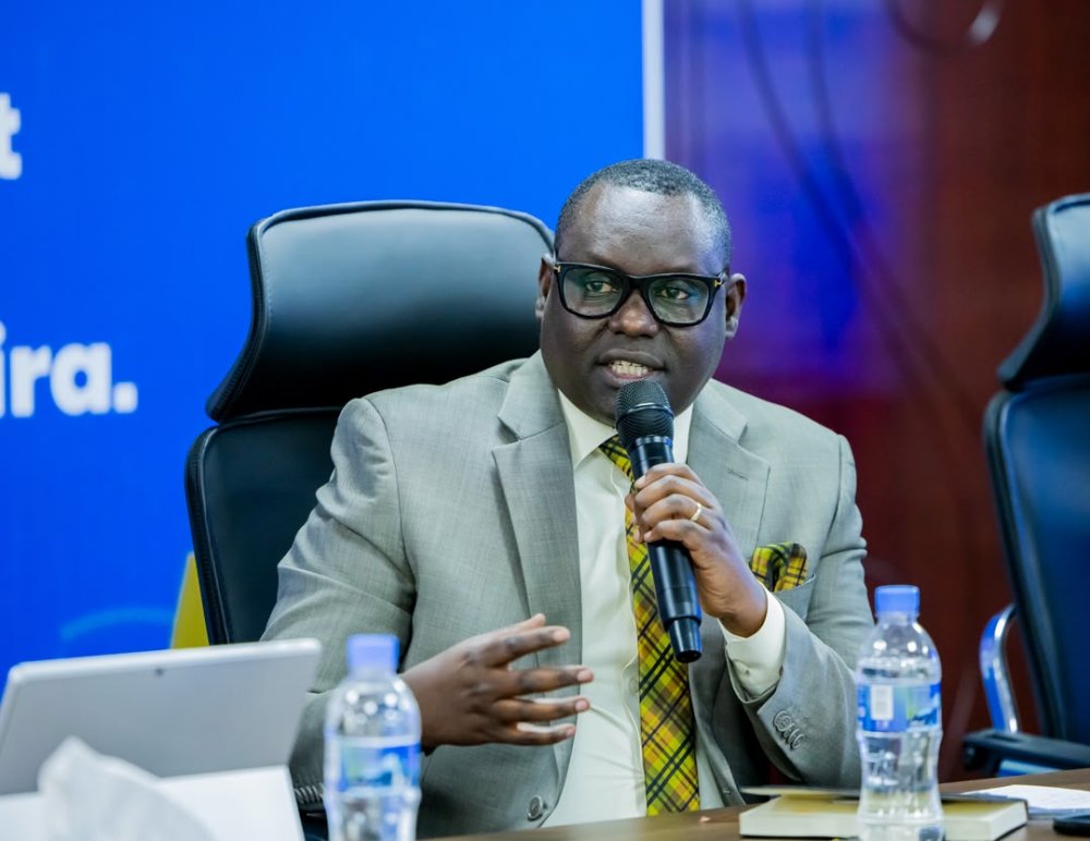 IGIHE's tweet photo. Kuva Ikigega RNIT Iterambere Fund cyatangira, kimaze gukusanya agera kuri miliyari 150 Frw mu myaka 10 ishize, mu gihe ubwizigame bw’abanyamigabane bacyo bugeze kuri miliyari 88 Frw.
@rnit_Rwanda 

Inkuru irambuye ⤵️ 
https://t.co/1JutYReR1V
✍🏼 @Umutesicln https://t.co/yUcphelTSc