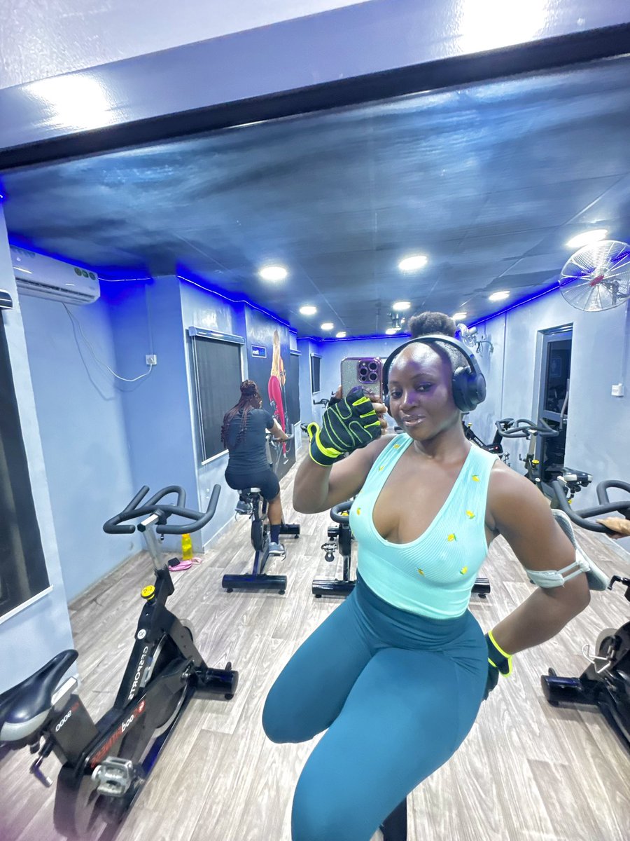 IdongesitUduehe's tweet photo. You see this fitness thing yeah… https://t.co/fogQBpITKm