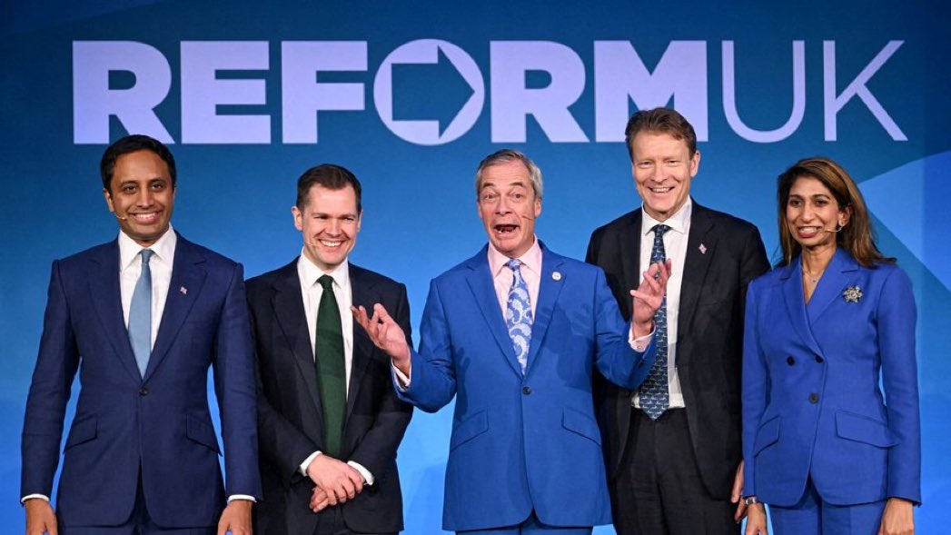 Anniesomeone1's tweet photo. Tory rejects. https://t.co/ai2Icoghpl