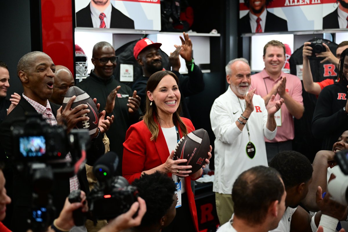RUAthletics's tweet photo. Celebrating 1️⃣ year with @ZinnKeli On the Banks! 🎉 #GoRU

Read a letter from the Director of Athletics ➡️ https://t.co/CfADuETrOQ https://t.co/CFk0fQds3S