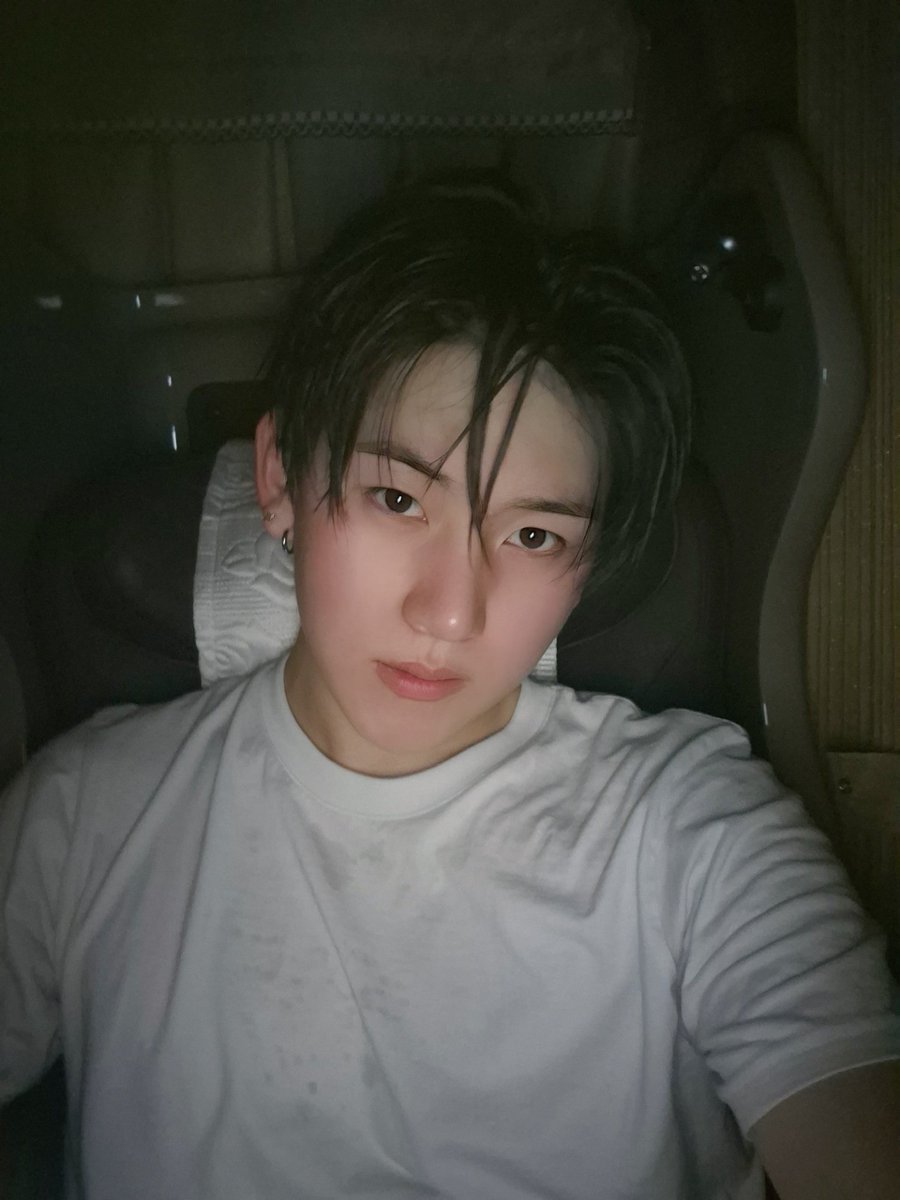 ch0uo0's tweet photo. 고능하다 https://t.co/6fqKlulDNq
