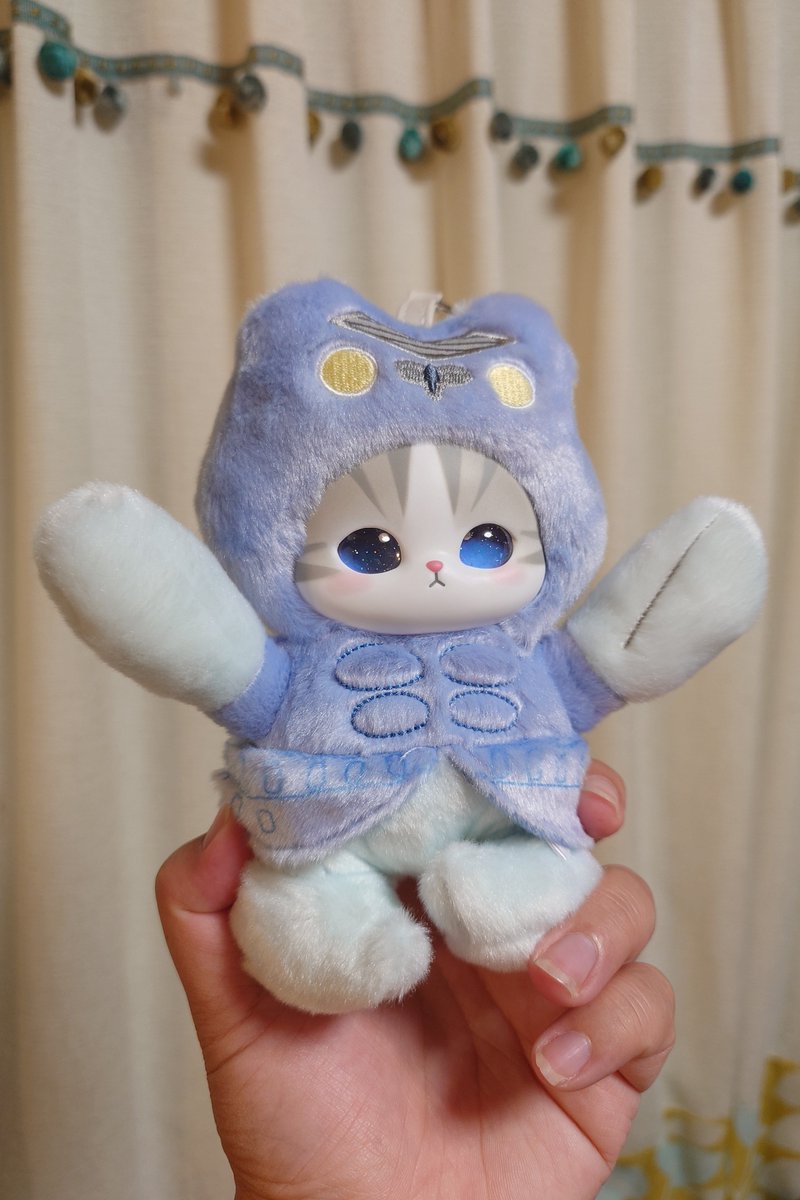 daimon_da's tweet photo. mofusand×ウルトラマン
バルタン星人ちゃんだった！
ウルトラマンが欲しかったけど、バルタン星人もかわいー！
おめめキラキラ✨️ https://t.co/cxd66dn6PA