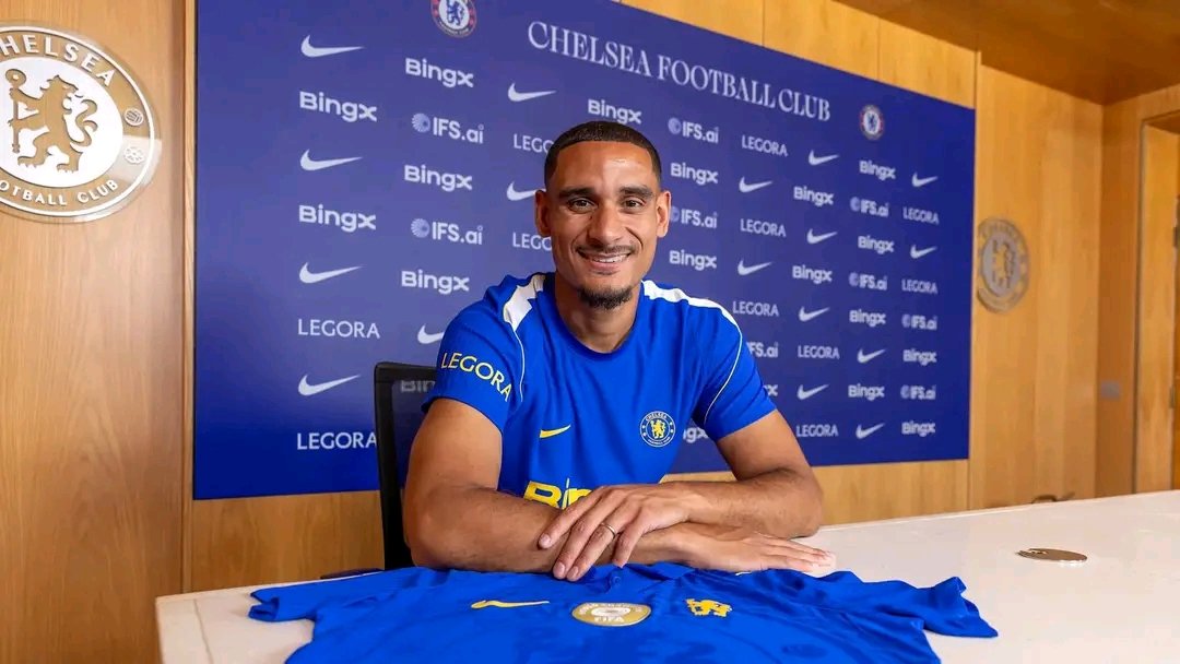Andy__Coiner's tweet photo. Welcome to Stanford Bridge 💙 https://t.co/eJtQgQOkhK