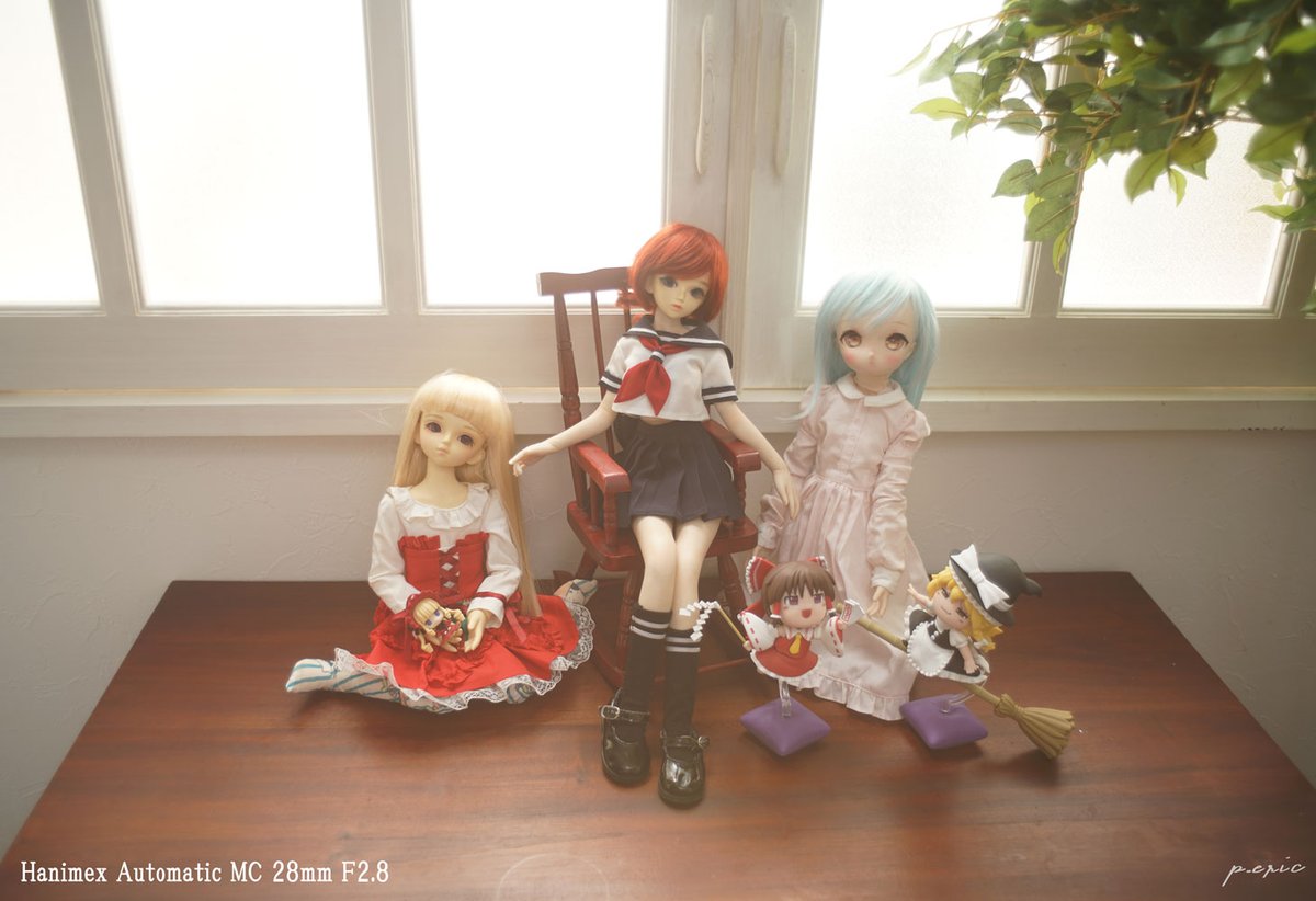 syararaeric's tweet photo. Hanimex（ハメニックス）と言うオーストラリアの商社が扱ってたレンズをゲット！中身は日本製のようだ。
早速試写。
おぉ～オールドに風合い！で、最短距離も短い。
3,000円しないでゲットできたけど、掘り出しものかな～🙄 https://t.co/M5OAiO5mDJ