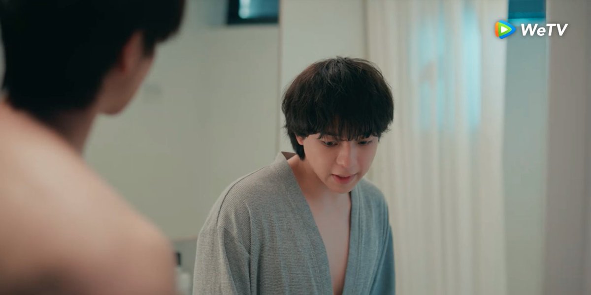 BeMyPlayerTH's tweet photo. อุ้ยอะไรรรร๊๊๊๊๊๊

BE MY PLAYER TWO EP3
#ซอโซ่ล่ามธีร์EP3 https://t.co/VzjrbDsFf9