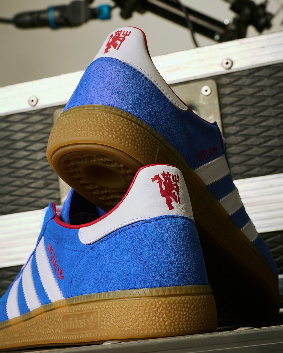 ManUtd's tweet photo. Adding these to the rotation 🔄🫰

💙 @adidasFootball